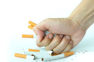 5 raisons pour se motiver d'arrêter de fumer grâce à l'hypnose : Arrêter de fumer n'est pas une question de force de caractère ni de volonté mais de motivation. Vous hésitez car