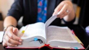 La_sophrologie_pour_se_préparer_aux_concours_de_l'ENM