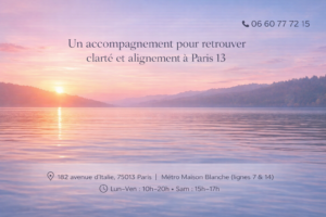 Header de site web représentant un lac au lever du soleil avec des reflets doux, illustrant un accompagnement professionnel pour retrouver clarté et alignement, par une Hypnothérapeute et Sophrologue à Paris 13.
